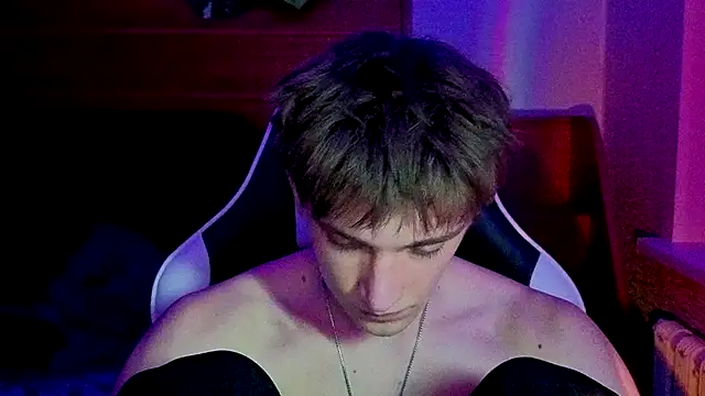 Snapshot of sweeetangeel chatting on November 28, 4:09 pm sweeetangeel online show from November 28, 4:09 pm