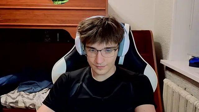 Snapshot of sweeetangeel chatting on December 20, 5:42 pm sweeetangeel online show from December 20, 5:42 pm