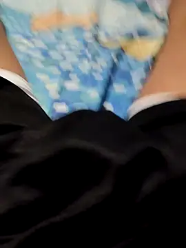 Rayangiss online show from March 9, 4:22 pm