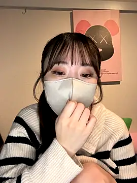 Snapshot of yura_ra_ra chatting on December 15, 3:22 am yura ra ra online show from December 15, 3:22 am