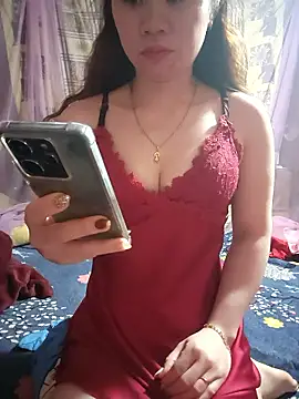 LeanaLy online show from January 12, 2:06 am