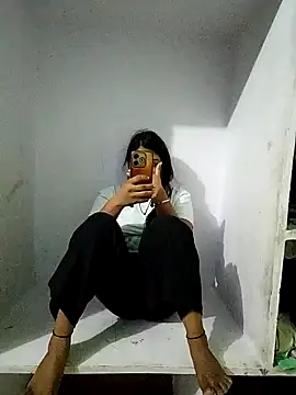 Snapshot of PG_girl_12th chatting on October 30, 5:35 pm PG girl 12th online show from October 30, 5:35 pm