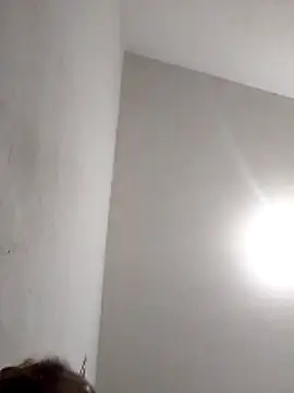 Camilanifeta online show from February 6, 1:03 pm