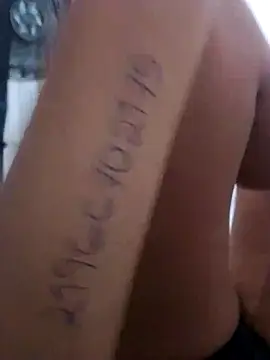 Camilanifeta online show from February 18, 4:25 pm