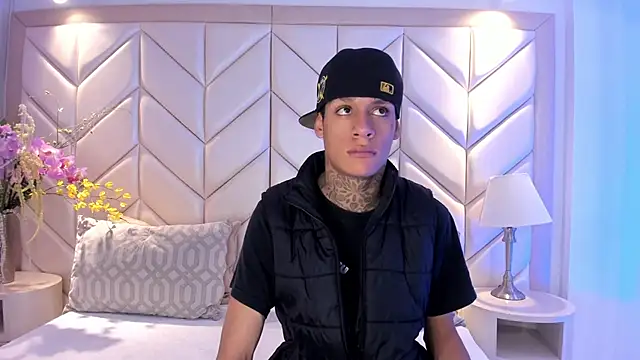 GaelCarter online show from November 15, 3:59 am