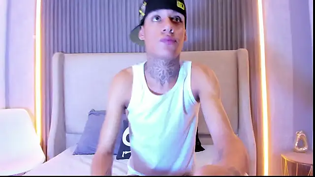 Snapshot of GaelCarter chatting on January 16, 4:05 am GaelCarter online show from January 16, 4:05 am