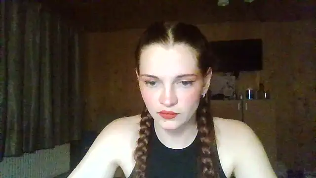 AmeliieLaFleur online show from June 4, 8:37 pm