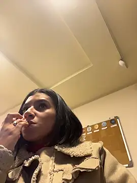 Snapshot of AlyssaRay chatting on March 6, 11:17 am AlyssaRay online show from March 6, 11:17 am