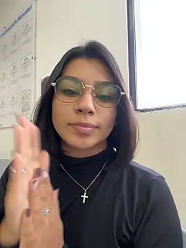 Snapshot of AlyssaRay chatting on March 17, 1:25 pm AlyssaRay online show from March 17, 1:25 pm