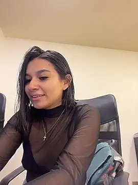 AlyssaRay online show from April 27, 5:11 pm
