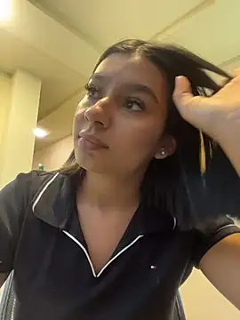 Snapshot of AlyssaRay chatting on May 20, 4:24 pm AlyssaRay online show from May 20, 4:24 pm