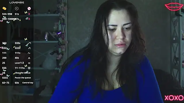 kiksee  online show from February 25, 12:48 pm