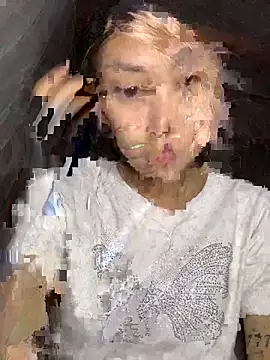 linh-lan1 online show from October 27, 11:03 am