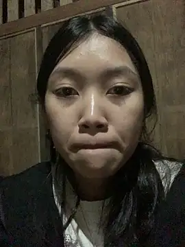 linh-lan1 online show from November 2, 4:53 pm