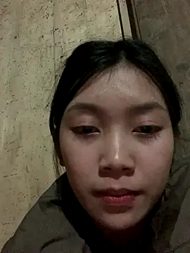 linh-lan1 online show from December 15, 1:15 pm