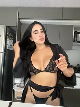 Snapshot of RoseSeductre chatting on November 21, 9:13 pm RoseSeductre online show from November 21, 9:13 pm