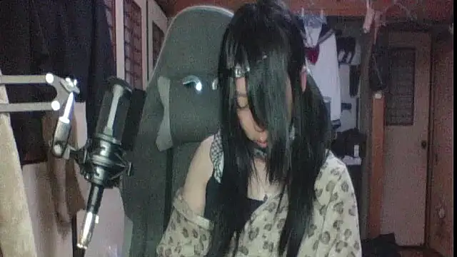 Snapshot of harinyanxxx chatting on January 9, 8:43 pm harinyanxxx online show from January 9, 8:43 pm