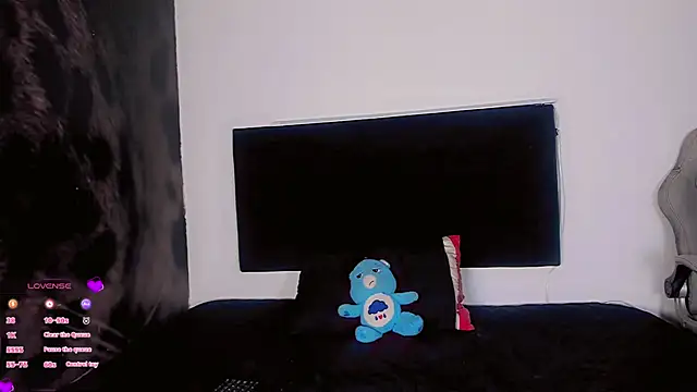 ANGEL EVIL S7 online show from October 26, 12:00 pm