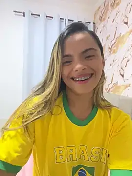 Snapshot of safadinhaquenteW chatting on June 15, 1:24 pm safadinhaquenteW online show from June 15, 1:24 pm