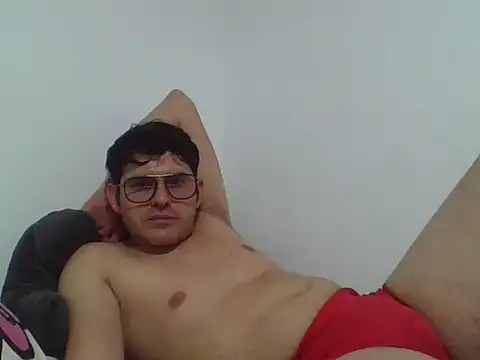 Dariusbi online show from November 9, 6:01 am