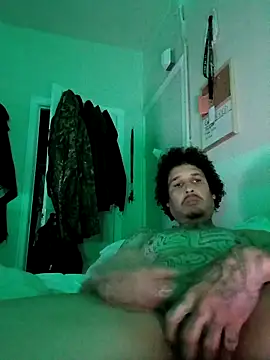 Snapshot of swipeswanger chatting on October 14, 10:49 am swipeswanger online show from October 14, 10:49 am