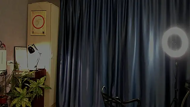 Snapshot of Soundless-Voice chatting on March 17, 7:28 pm Soundless-Voice online show from March 17, 7:28 pm