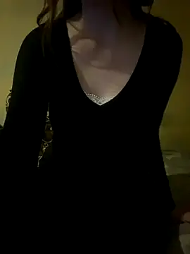 KittieCreme online show from November 11, 2:17 pm