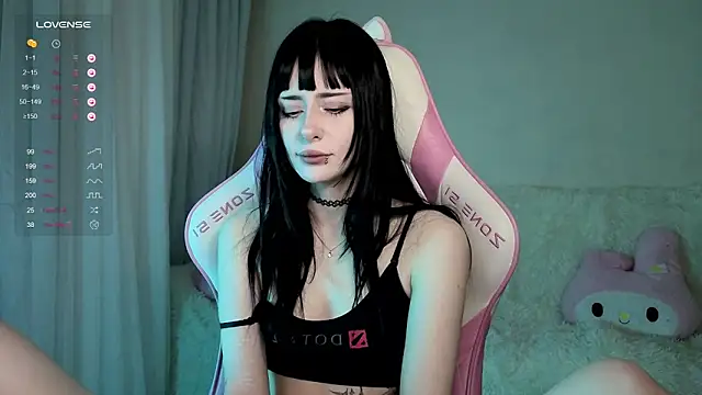 MiranaLieberttt online show from March 12, 8:15 pm