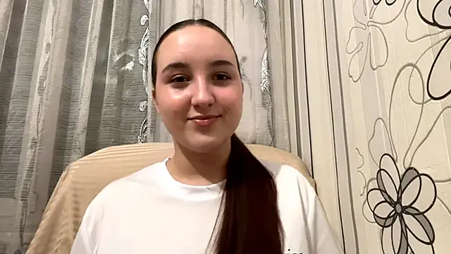 DaisyMolly online show from October 12, 8:52 pm