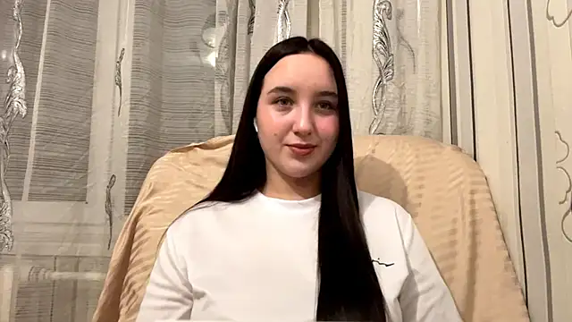 DaisyMolly online show from November 11, 6:08 pm