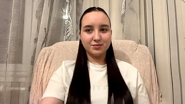 DaisyMolly online show from November 25, 9:04 pm