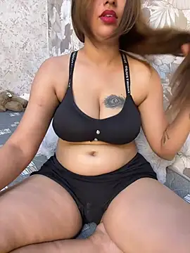 neelam singh0 online show from May 3, 6:03 pm