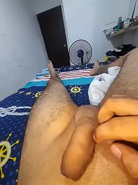 sexyandres 23 online show from November 3, 6:47 am