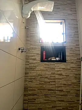 Snapshot of marycamp chatting on October 18, 11:33 am marycamp online show from October 18, 11:33 am