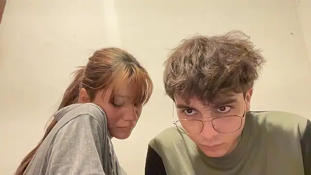 Snapshot of pablo434546 chatting on November 20, 1:39 am pablo434546 online show from November 20, 1:39 am