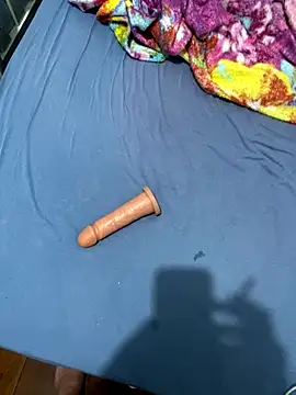 Cdzinha011 online show from November 20, 5:12 pm