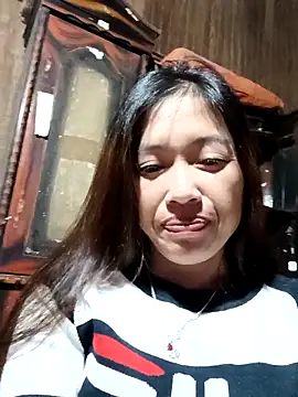 -Paige- online show from November 26, 11:33 am