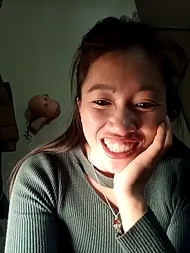 -Paige- online show from December 14, 8:52 am