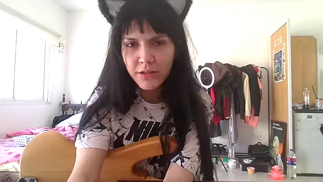 miapink33 online show from November 24, 6:07 pm