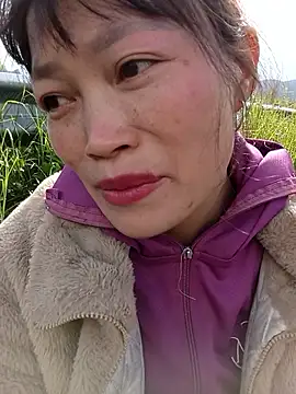 siusiu-00 online show from November 15, 2:31 am