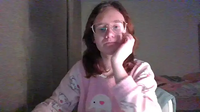 LuckySLove online show from January 9, 9:27 pm