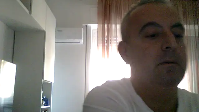 mirko1702 online show from October 22, 3:34 pm