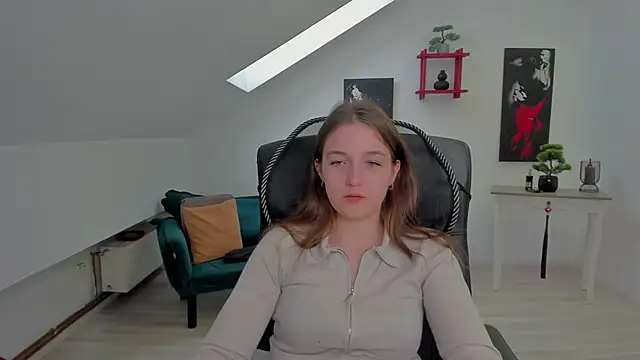 AnneWilsonn online show from May 8, 5:35 am