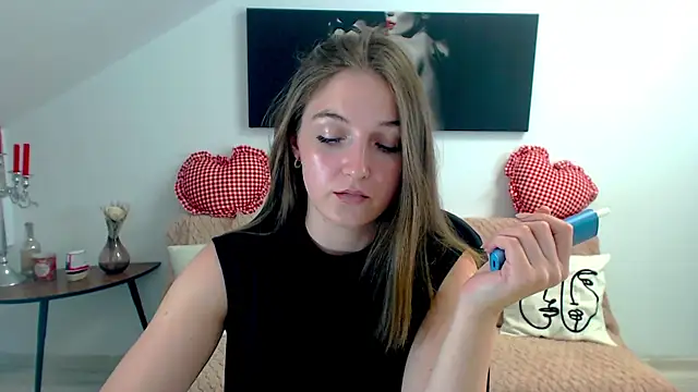 AnneWilsonn online show from May 28, 5:27 am