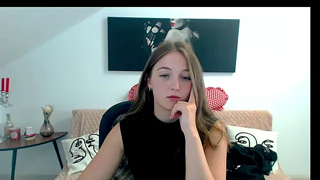 AnneWilsonn online show from June 16, 5:32 am