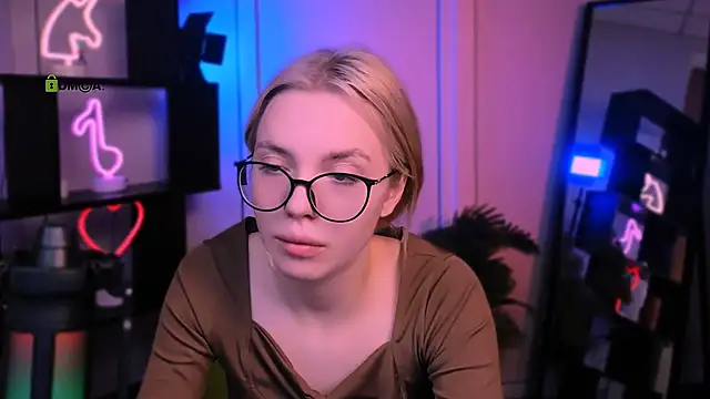 sendi cais online show from November 28, 11:13 am