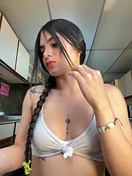 PamelaJonsom  online show from December 2, 1:39 pm