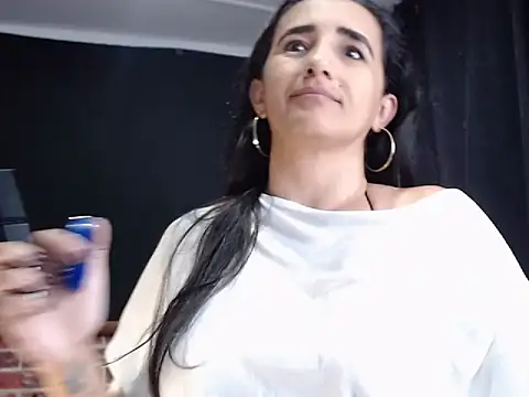 Lucyy Naugthy online show from October 15, 12:05 pm