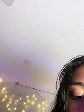 Nahomy cute1 online show from November 14, 4:55 am