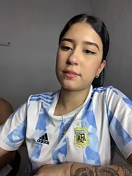 cristalxxx hott online show from November 10, 4:39 pm